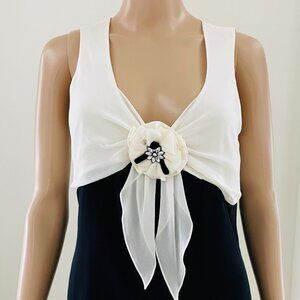 ST JOHN Black Label, Black and White Silk Blouse Tank Size 6